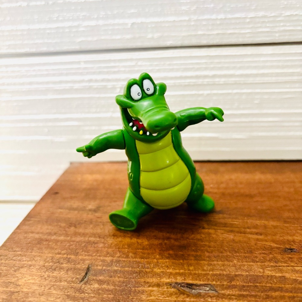 Rainforest Cafe Nile the Crocodile 3.5" Tall Green Action Figure 2000